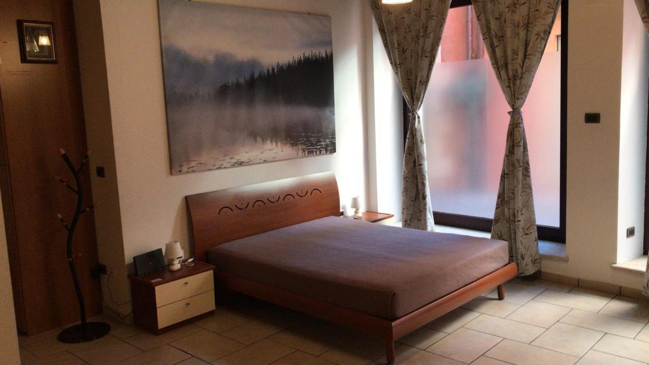 Holiday home Kindly Roberta Centro Storico Peschiera,lago Relax Peschiera del Garda